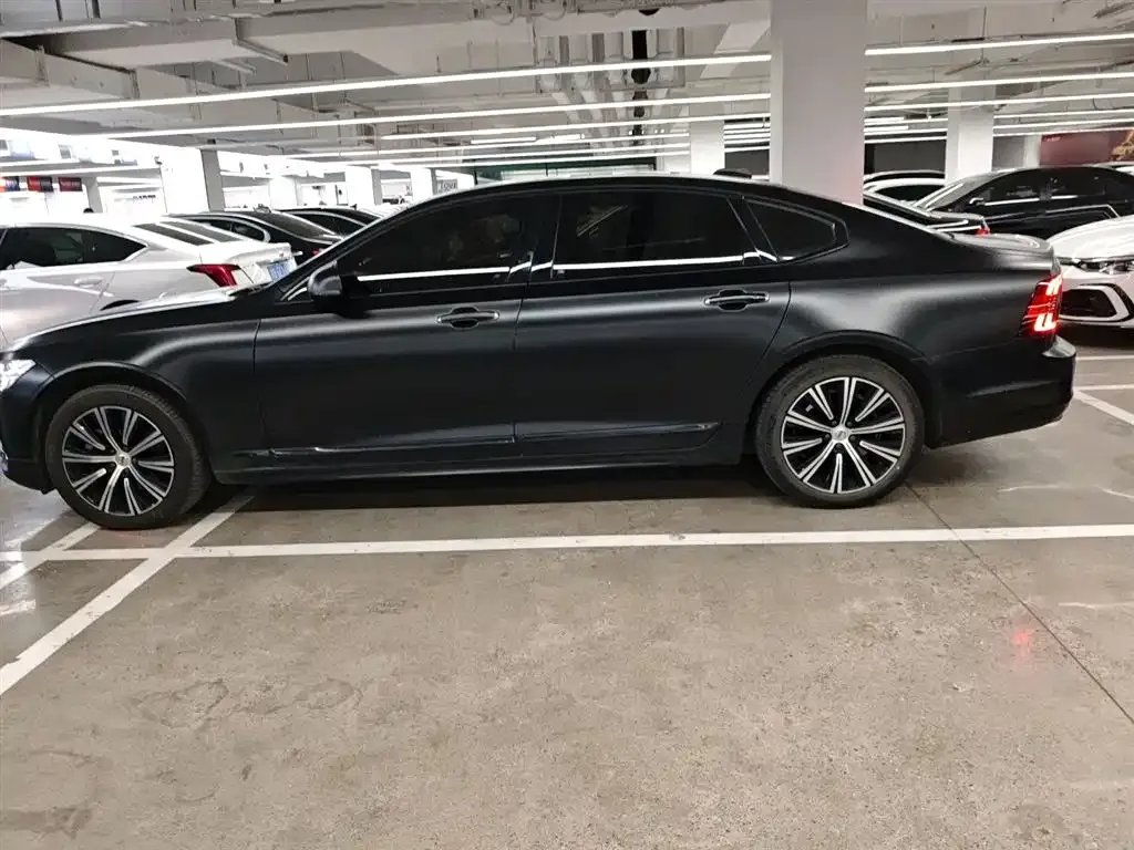 Volvo S90 — фото 6