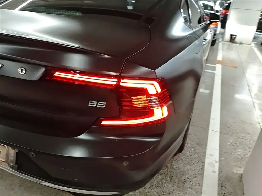 Volvo S90 — фото 9