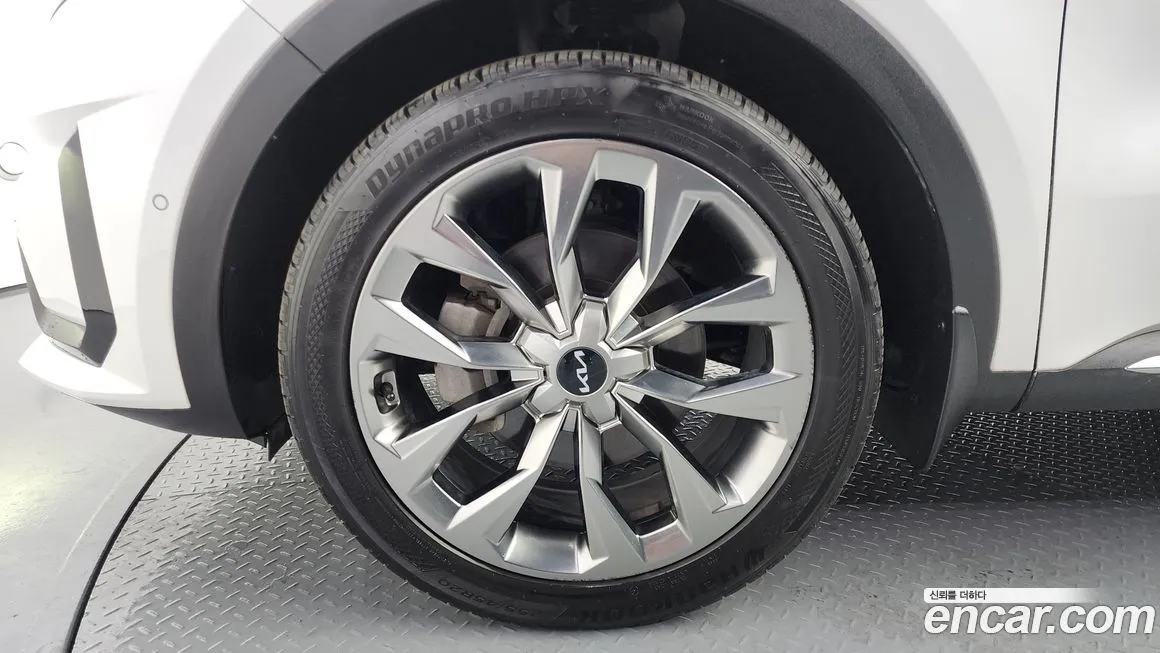 Kia Sorento — фото 5