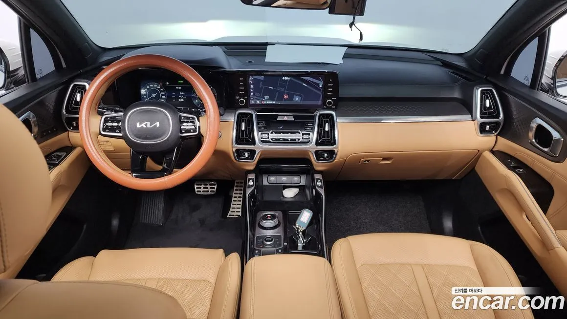 Kia Sorento — фото 7
