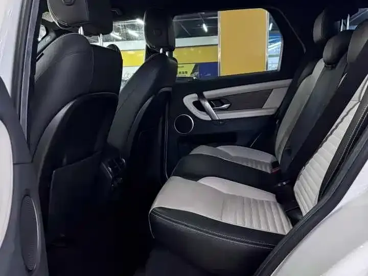 Land Rover Discovery Sport — фото 2