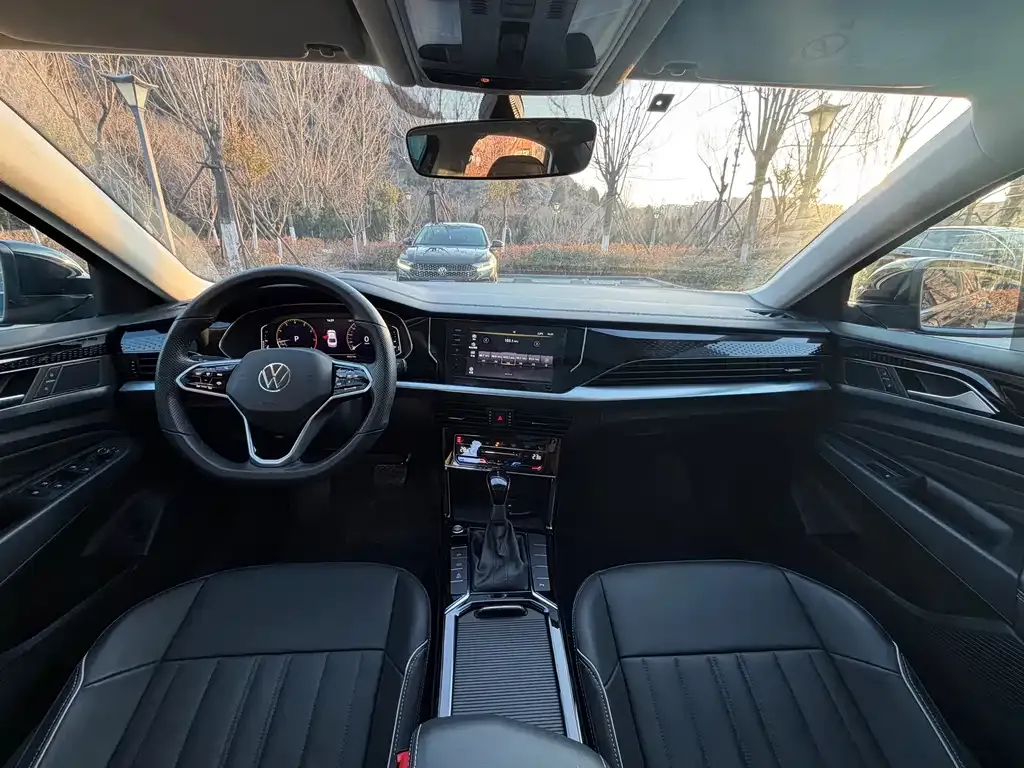 Volkswagen Passat — фото 4