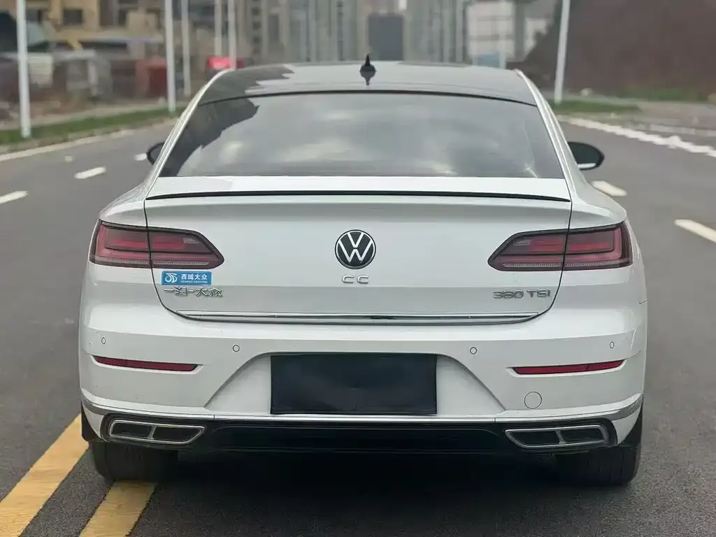 Volkswagen CC — фото 4