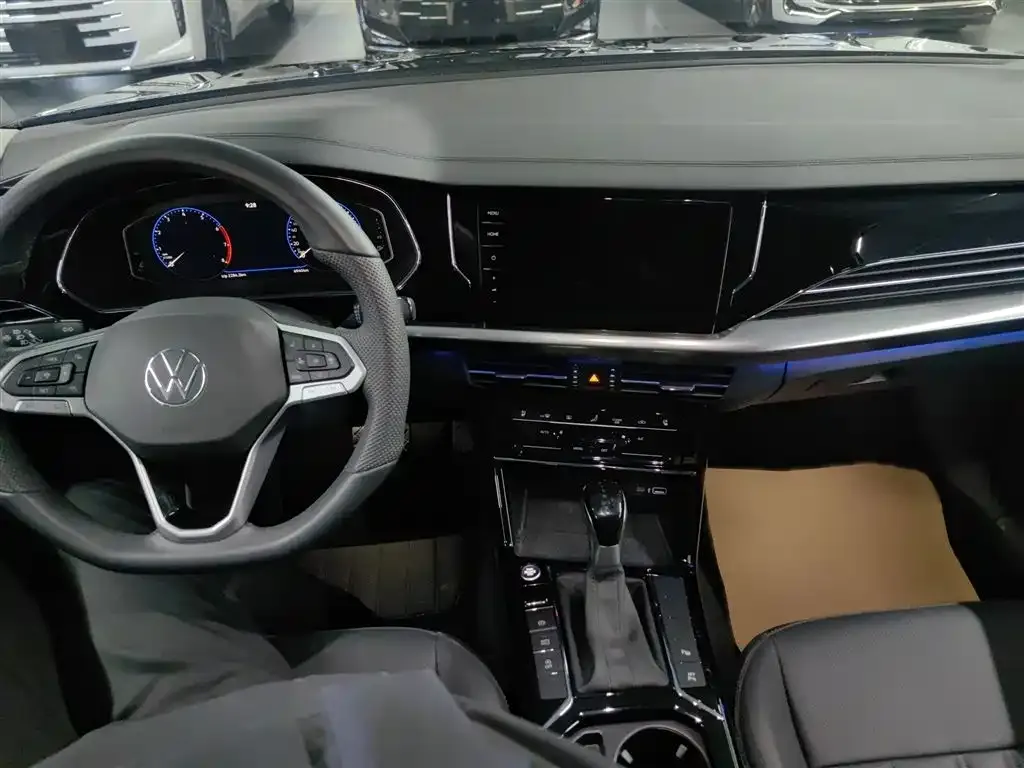Volkswagen Passat — фото 2