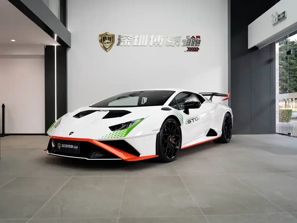 Lamborghini Huracan — фото 1