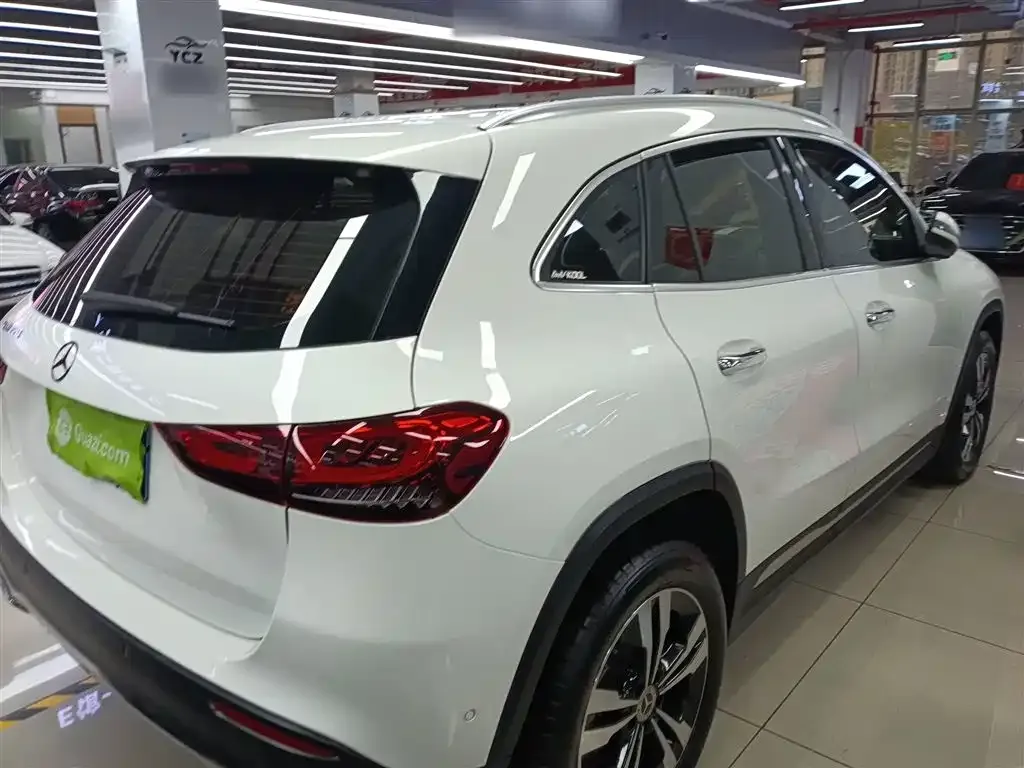 Mercedes-Benz GLA — фото 7