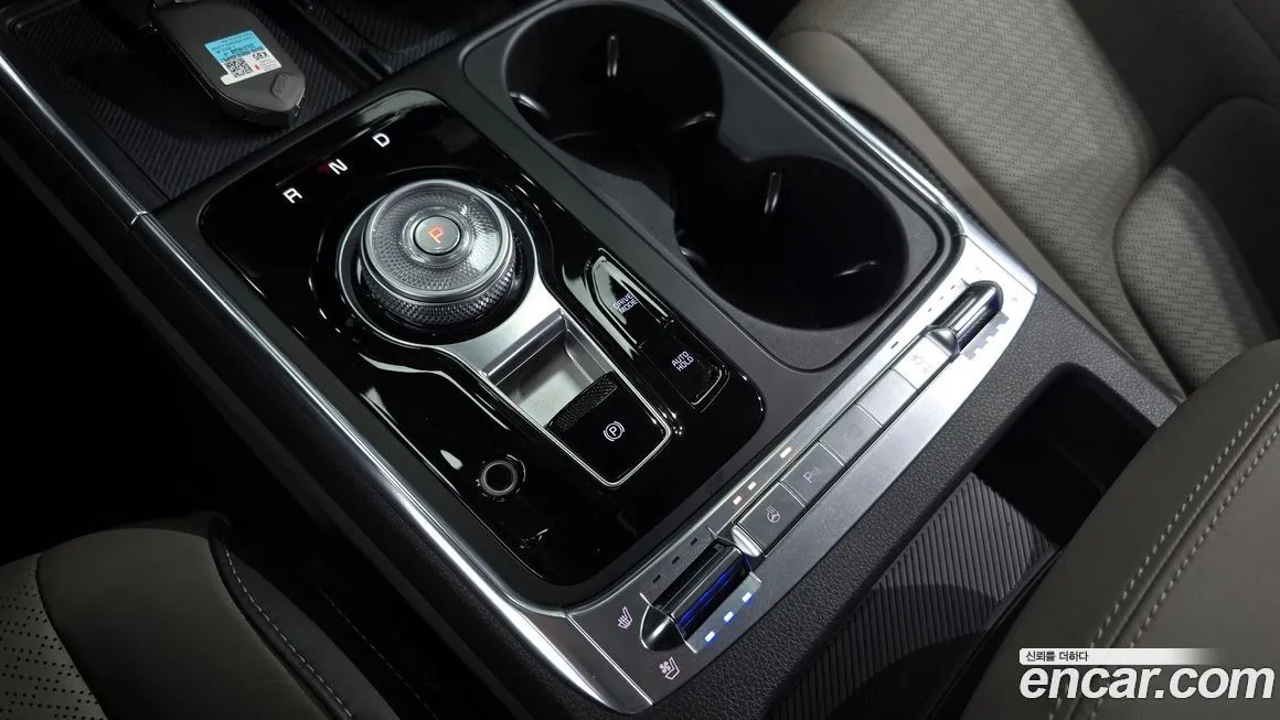 Kia Carnival — фото 10