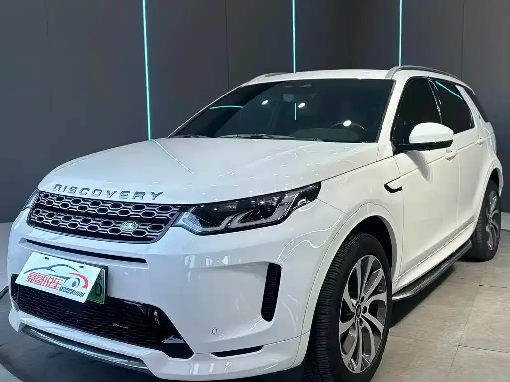 Land Rover Discovery Sport Hybrid — фото 1