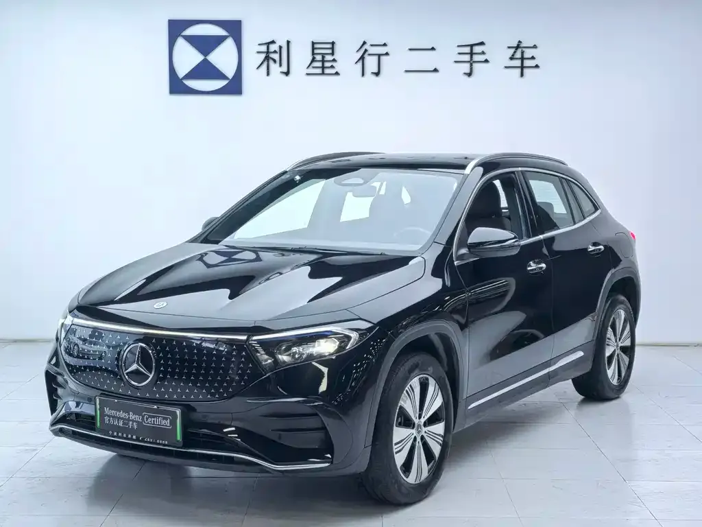 Mercedes-Benz EQA — фото 1
