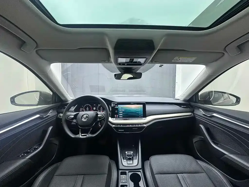 Skoda Octavia — фото 7