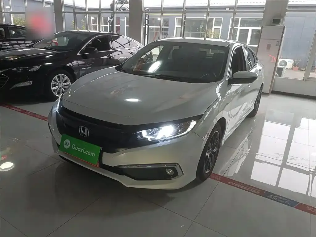 Honda Civic — фото 9