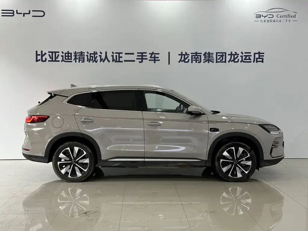 BYD PLUS New Energy — фото 5