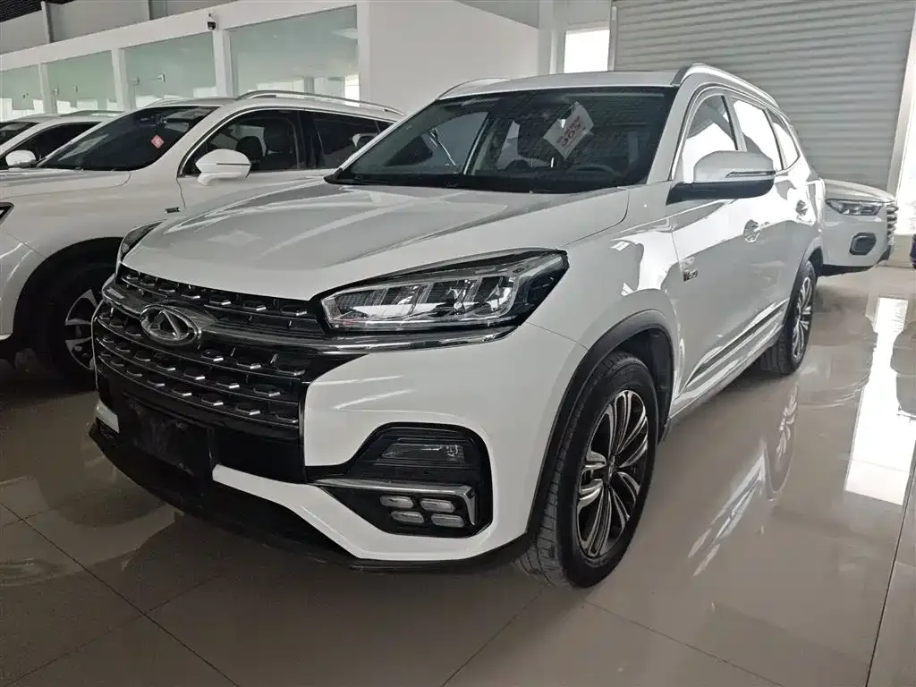 Chery Tiggo 8 — фото 3