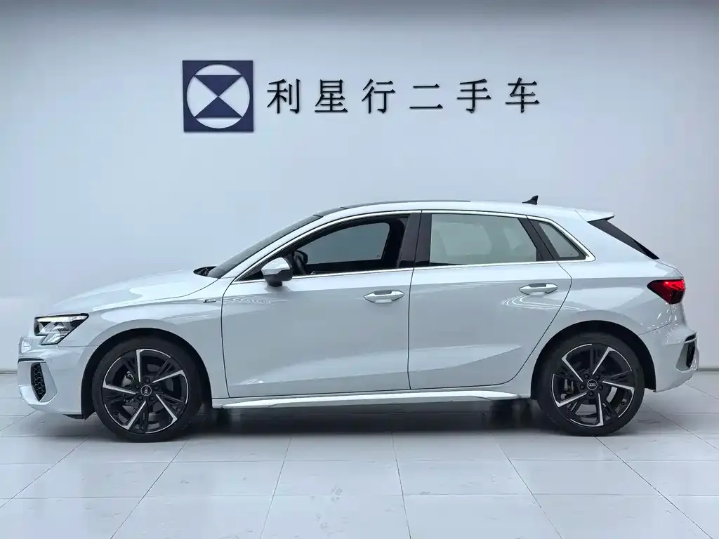 Audi A3 — фото 7