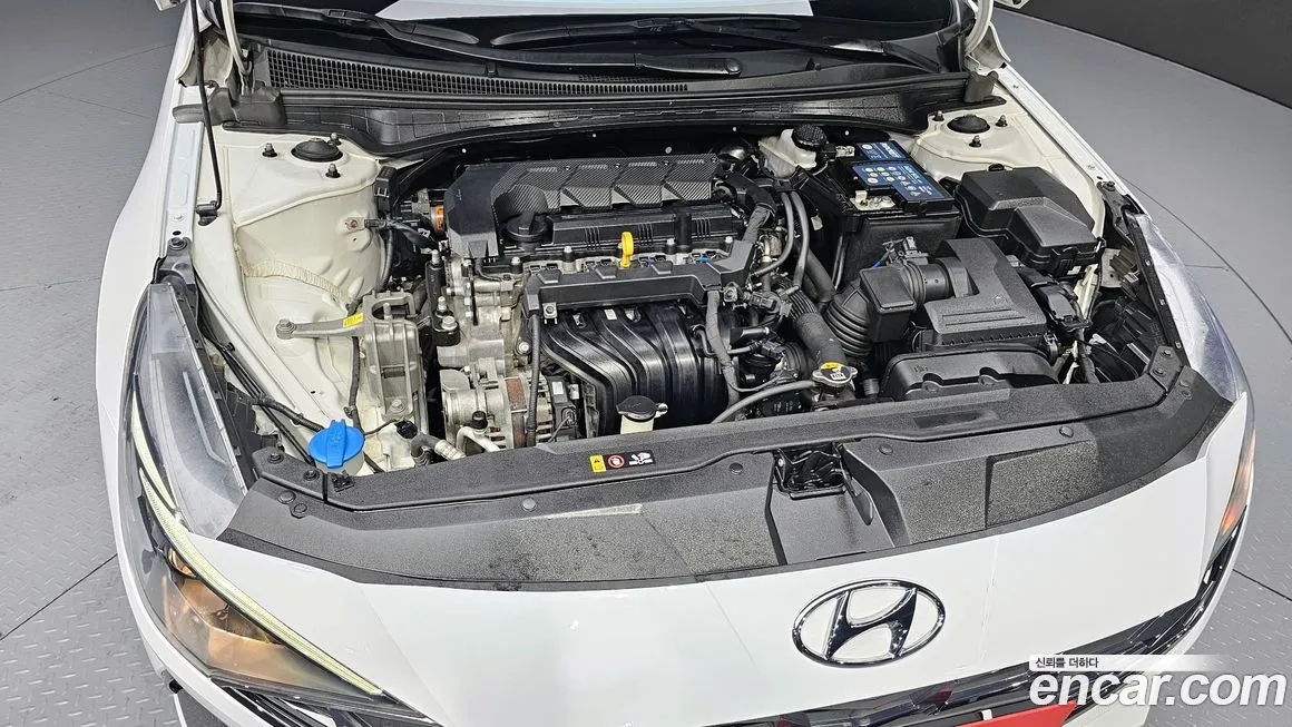 Hyundai AVANTE — фото 6