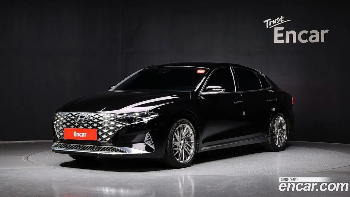 Hyundai Grandeur — фото 1