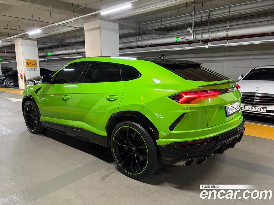 Lamborghini Urus — фото 5