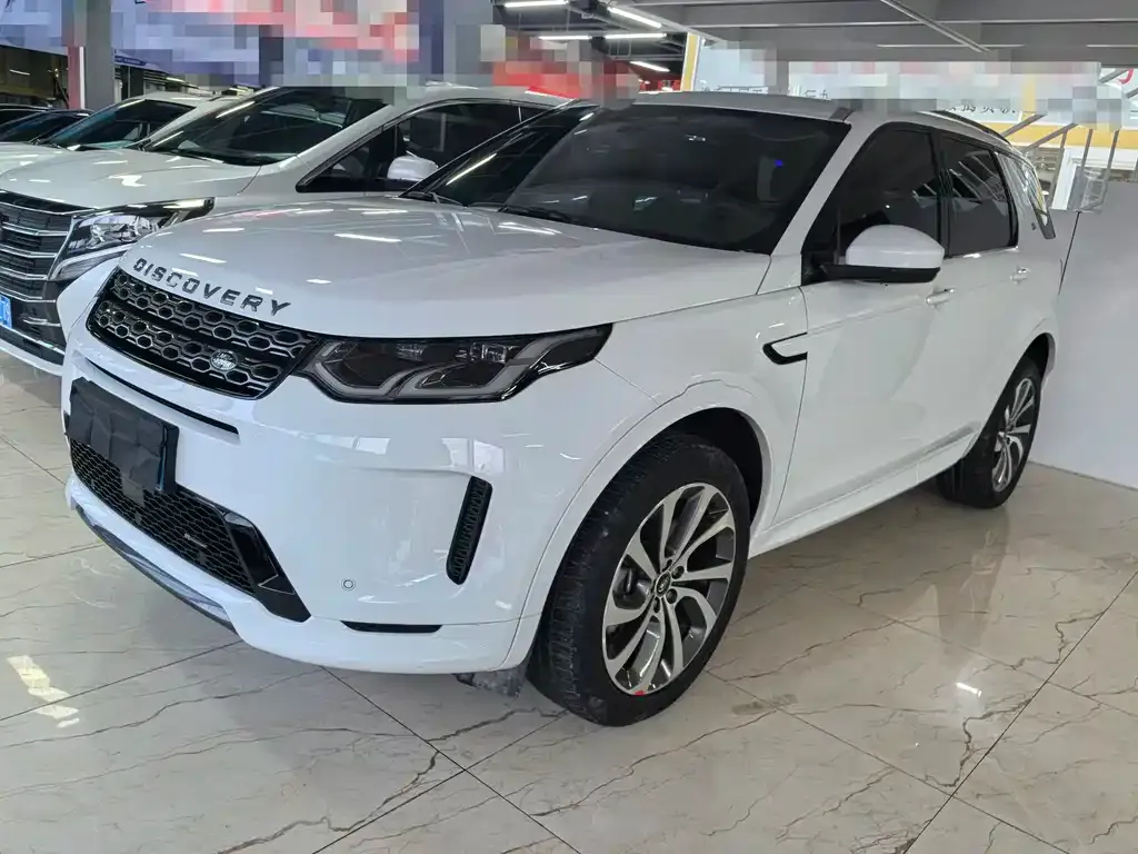 Land Rover Discovery Sport — фото 1
