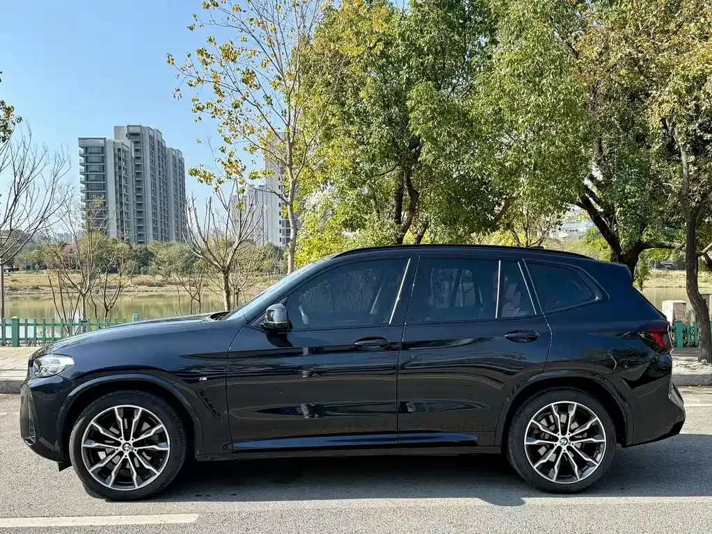 BMW X3 — фото 7