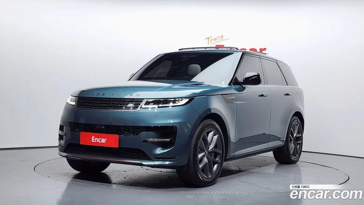 Land Rover Range Rover Sport — фото 1