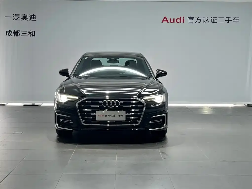 Audi A6L — фото 2