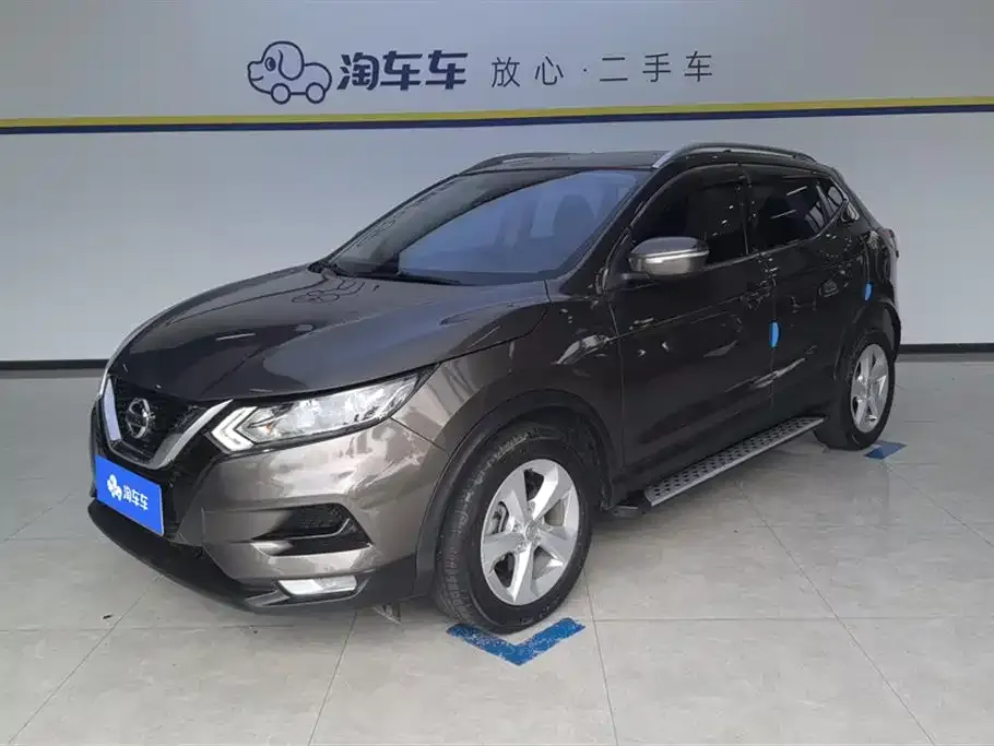 Nissan Qashqai — фото 1