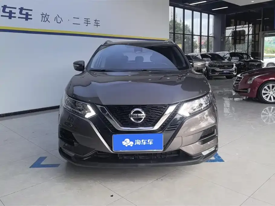Nissan Qashqai — фото 2