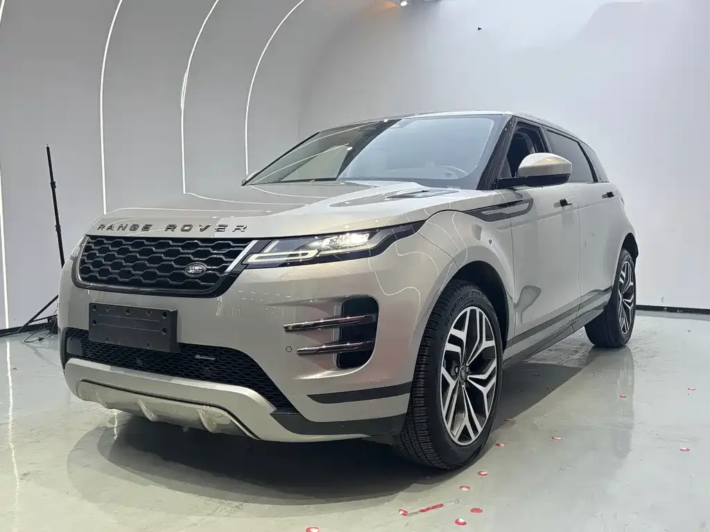 Land Rover Evoque — фото 1