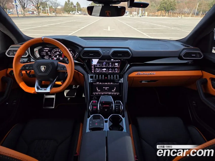 Lamborghini Urus — фото 5