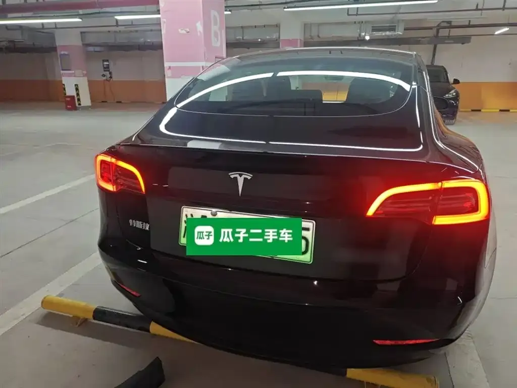 Tesla Model 3 — фото 6