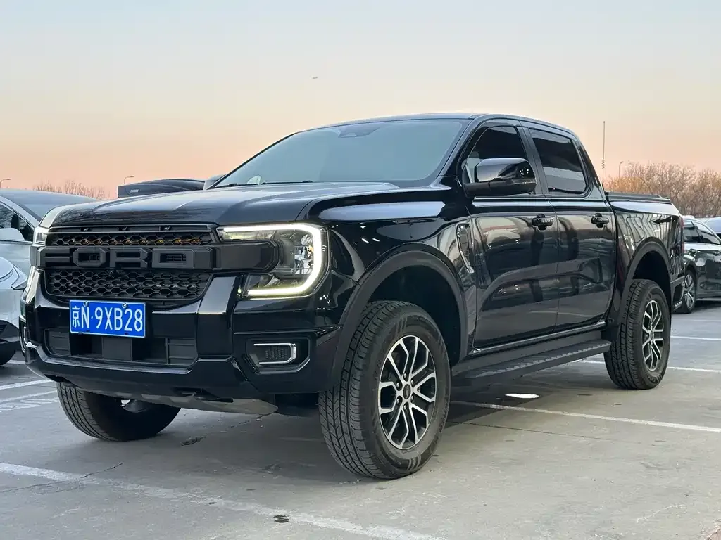Ford Ranger — фото 1