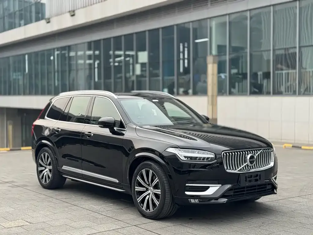 Volvo XC90 — фото 4