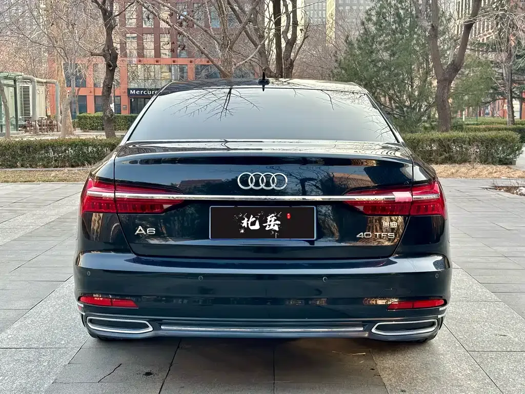 Audi A6L — фото 9
