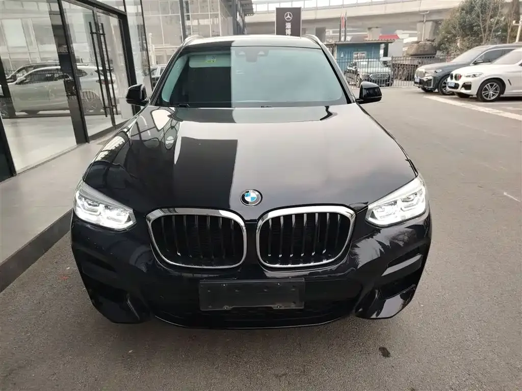 BMW X3 — фото 2