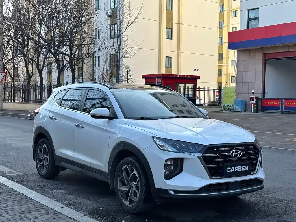 Hyundai Tucson — фото 4