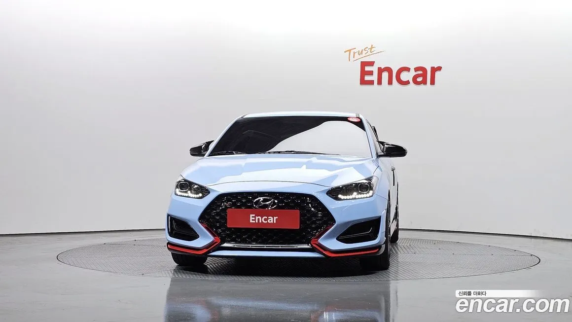 Hyundai Veloster — фото 3