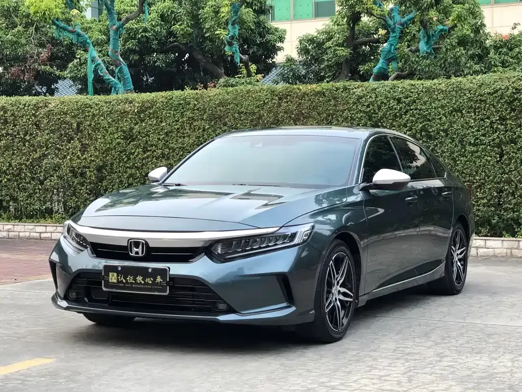 Honda Inspire — фото 1
