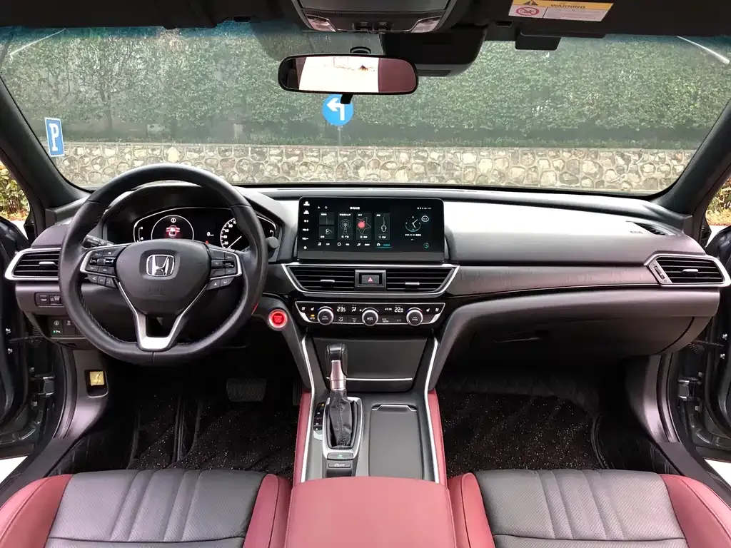 Honda Inspire — фото 10