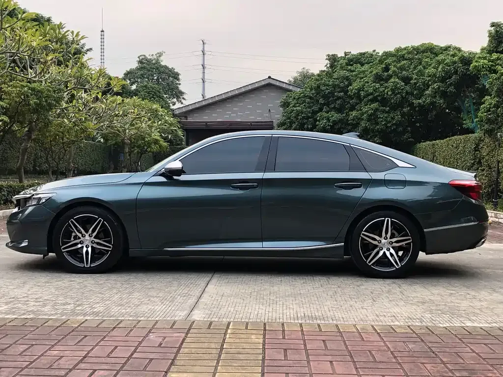 Honda Inspire — фото 4