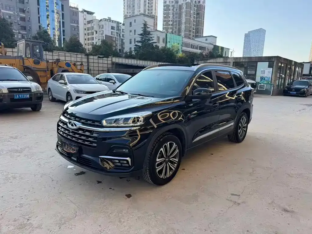 Chery Tiggo 8 — фото 1