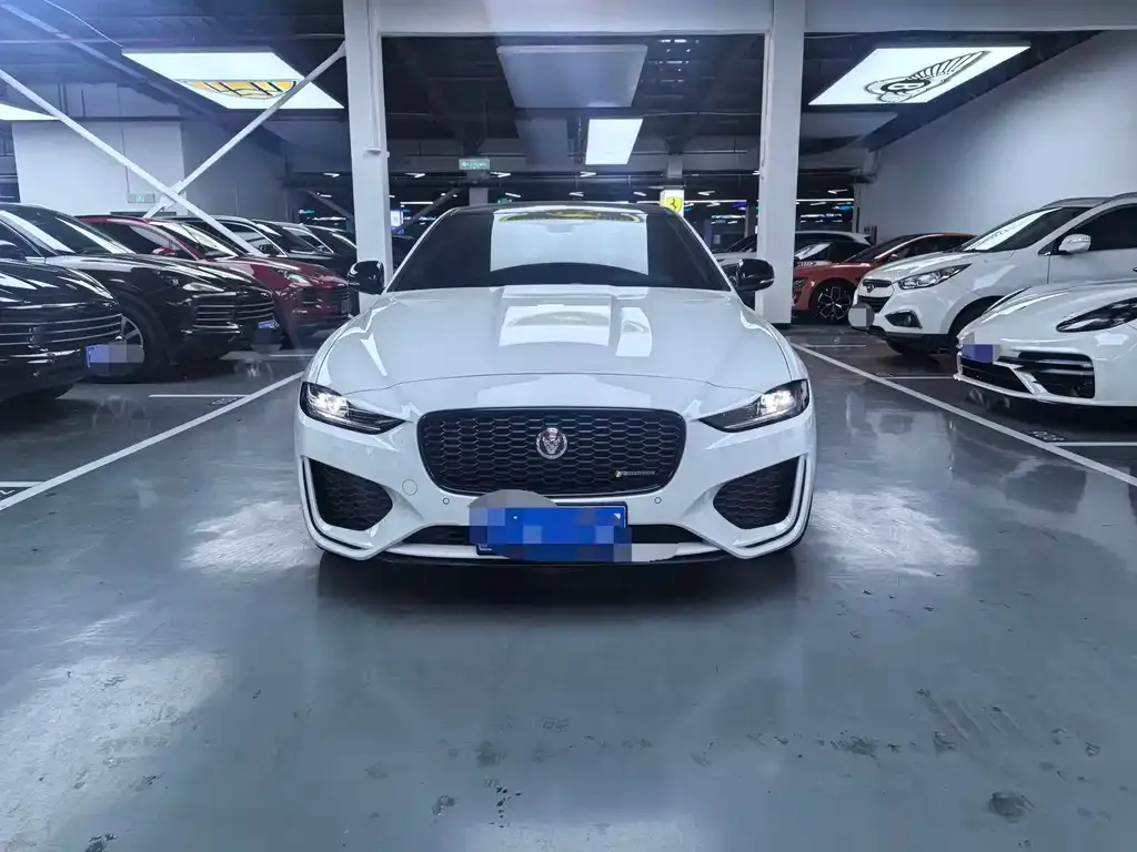 Jaguar XEL — фото 2