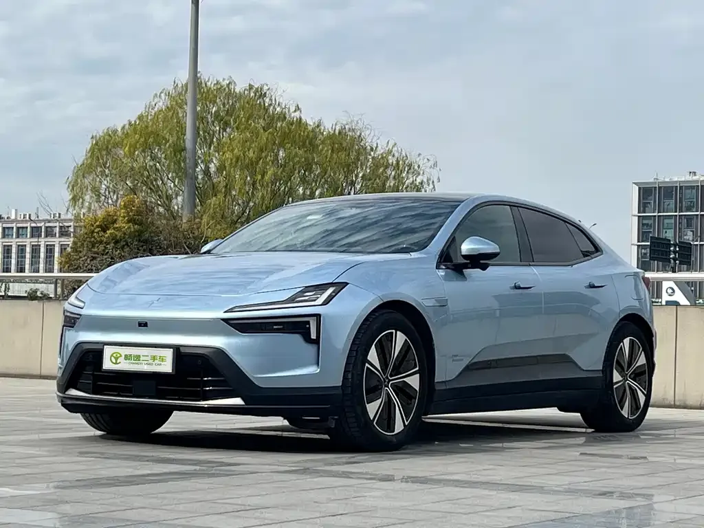 Polestar Polestar 4 — фото 1