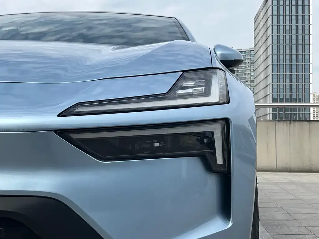 Polestar Polestar 4 — фото 3