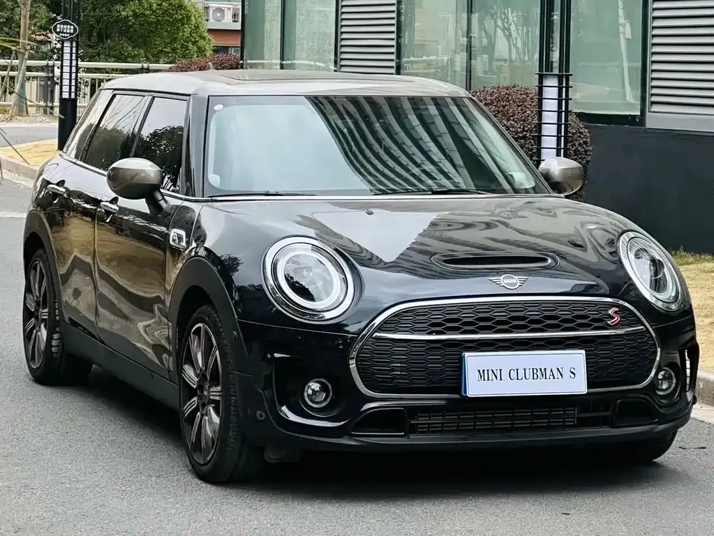 MINI Clubman — фото 6
