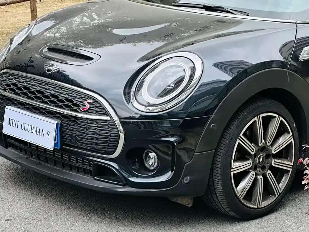 MINI Clubman — фото 4
