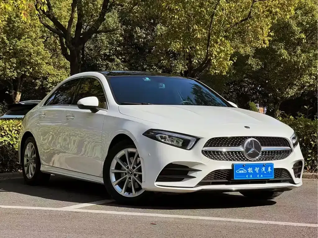 Mercedes-Benz A-Class — фото 9