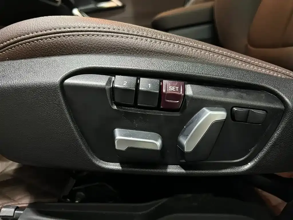 BMW 1 Series — фото 10