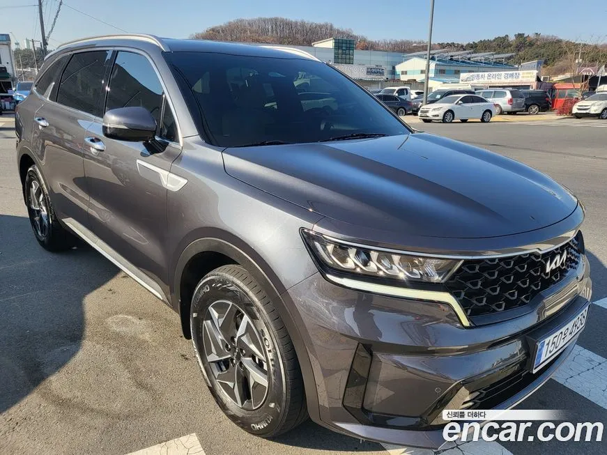 Kia Sorento — фото 1