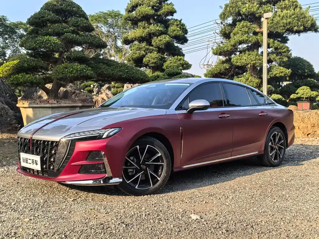 Hongqi H6 — фото 1