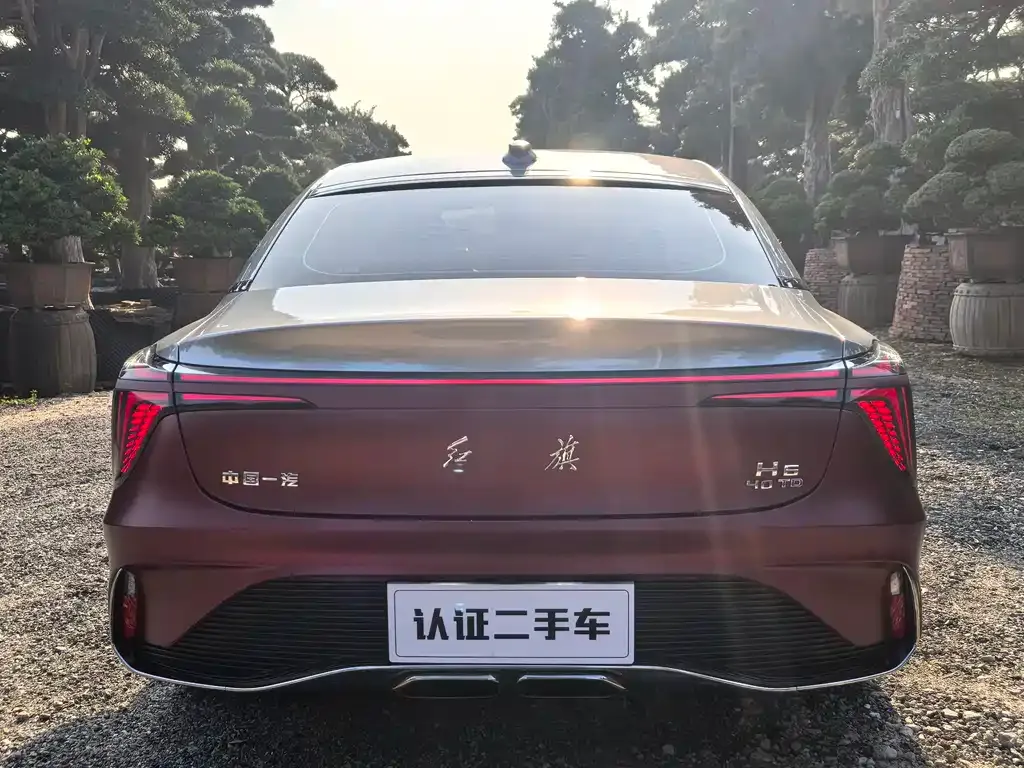 Hongqi H6 — фото 3